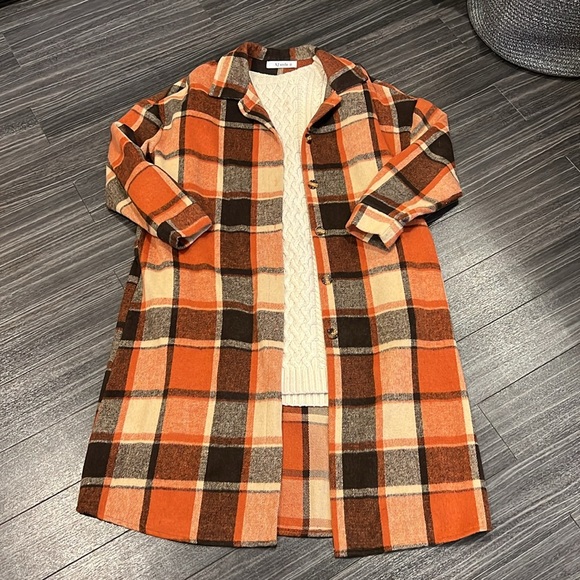SJ Style Shacket - Picture 1 of 9